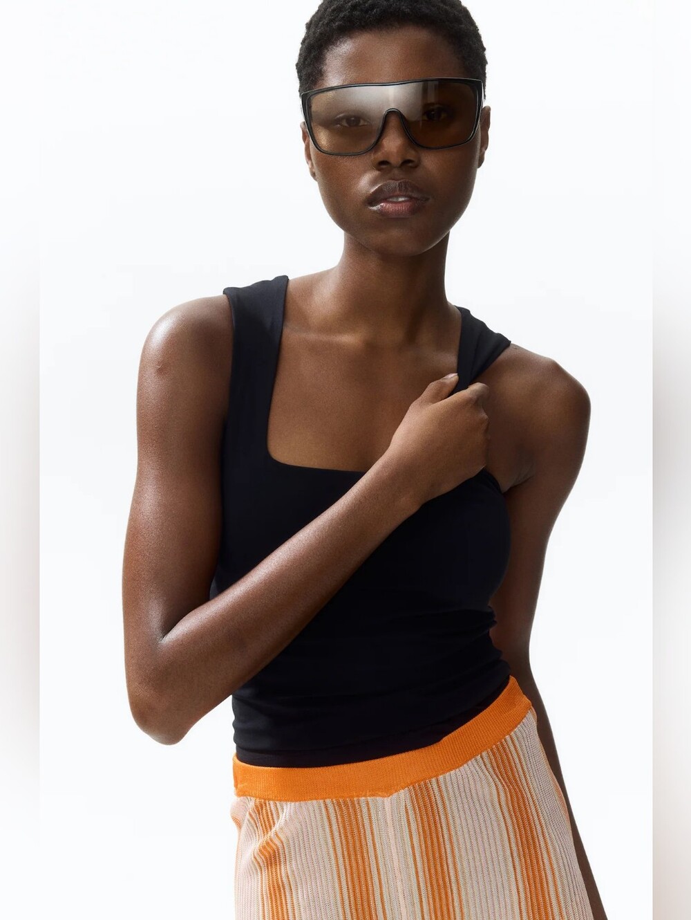 3/$25! H&M Square Neck Tank Top